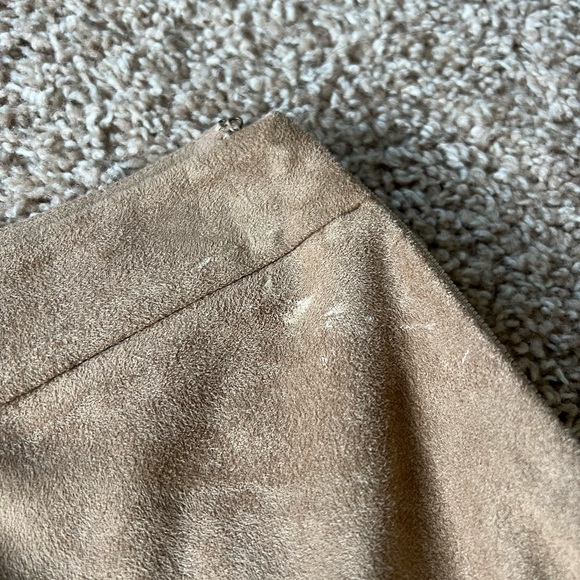 Skirt - Picture 3 of 5